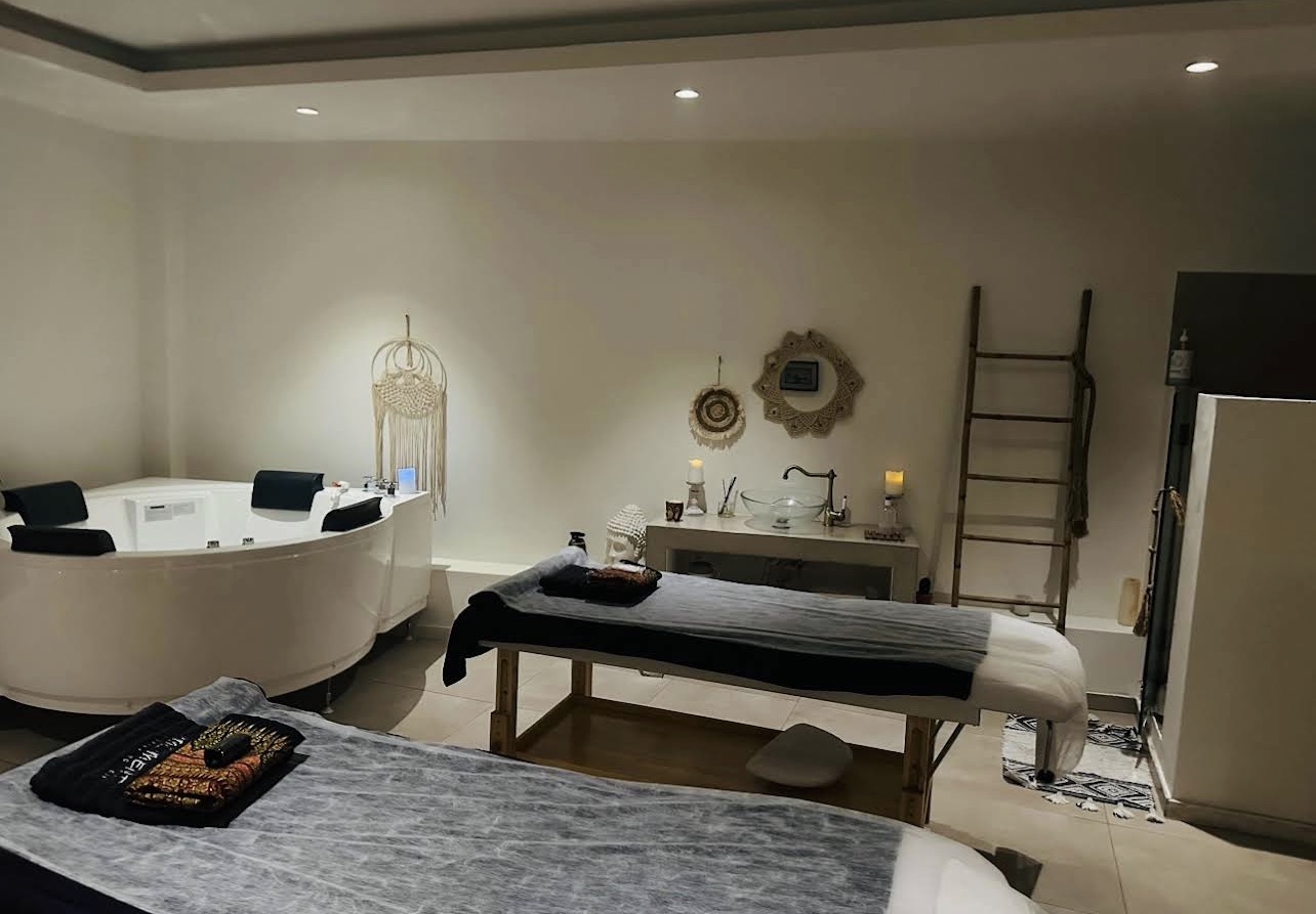 Thai / Deep Tissue Balinese Signature Couples Massage
